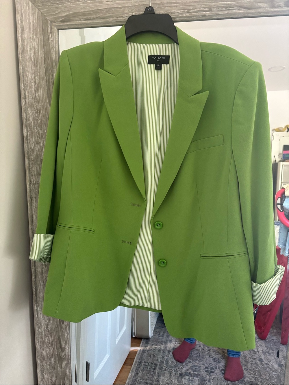 Tahari ASL Lime Green Women's Blazer - Two-Button Tailored Sport Coat